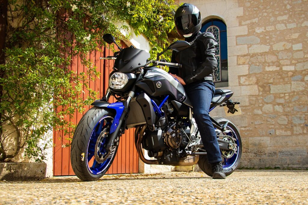 motorbike, biker, vehicle-6658021.jpg